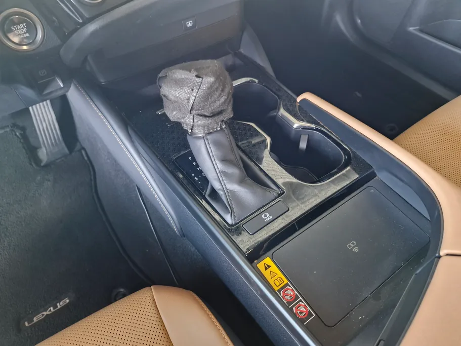 لكزس ES 250 AA Elegant 2024 