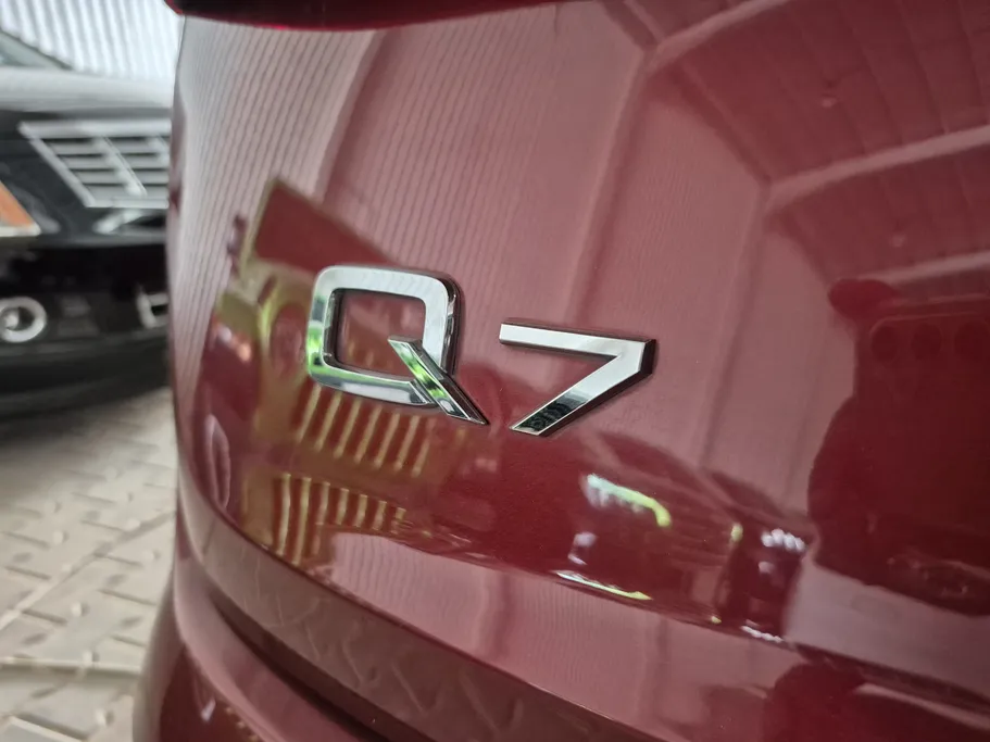 اودي Q7  2021 
