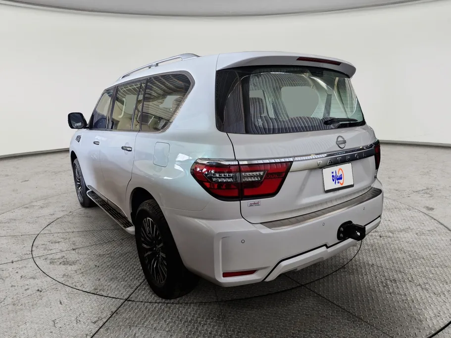 2022 Nissan Patrol Platinum 