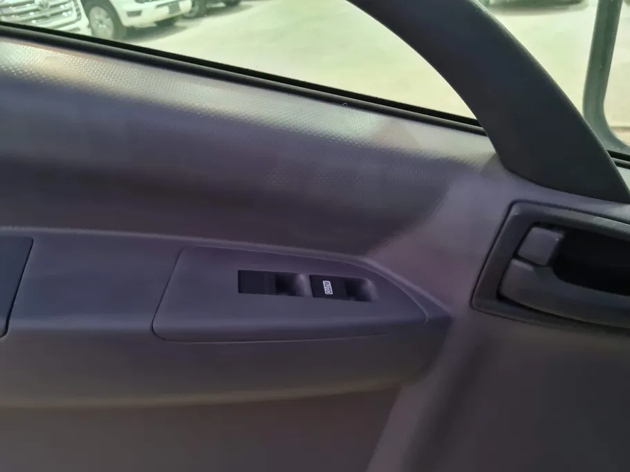 2025 Isuzu Dyna شاص قصير 