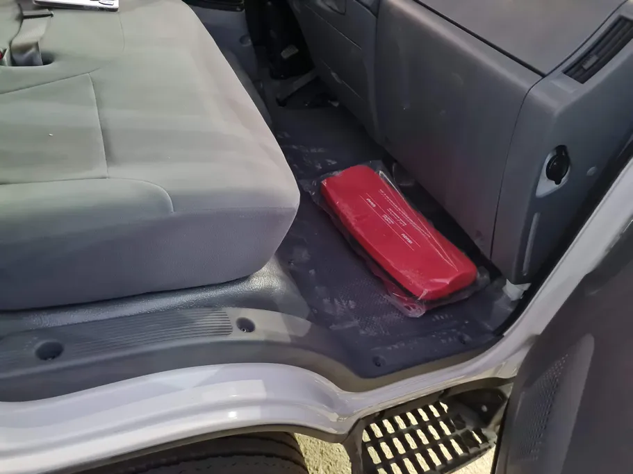 2025 Isuzu Dyna شاص قصير 