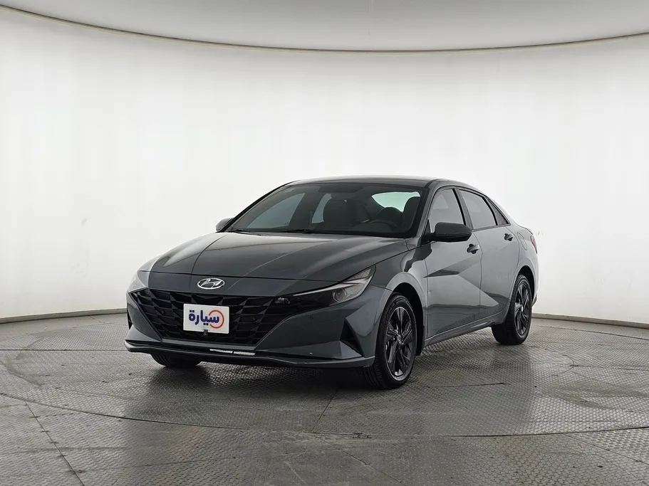 2022 Hyundai Elantra Smart 