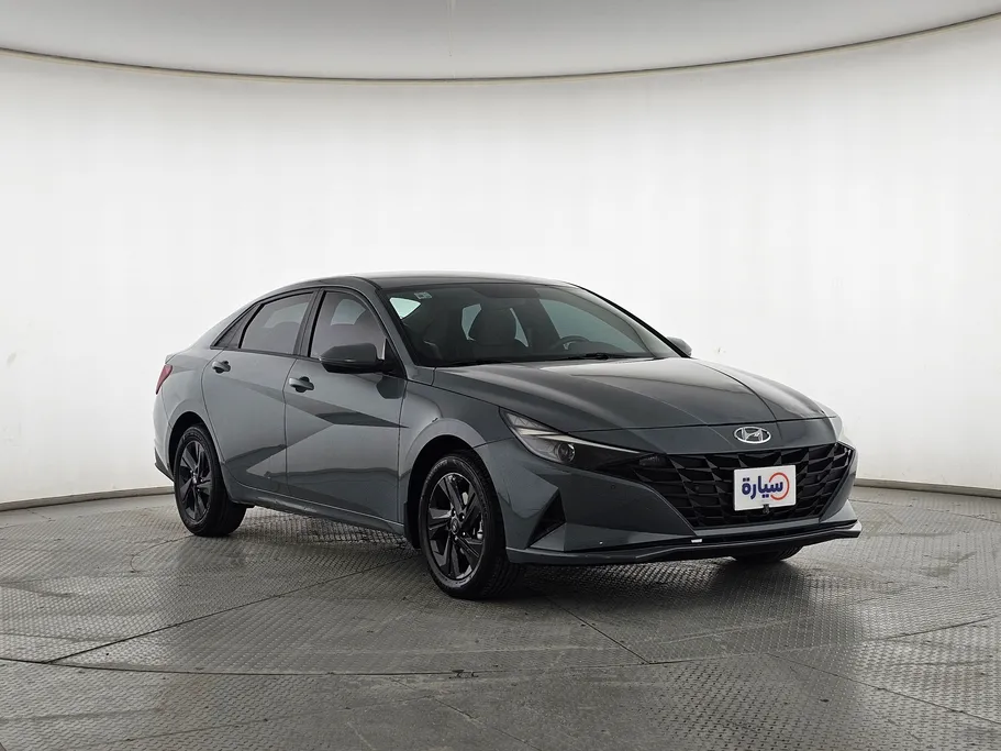 2022 Hyundai Elantra Smart 