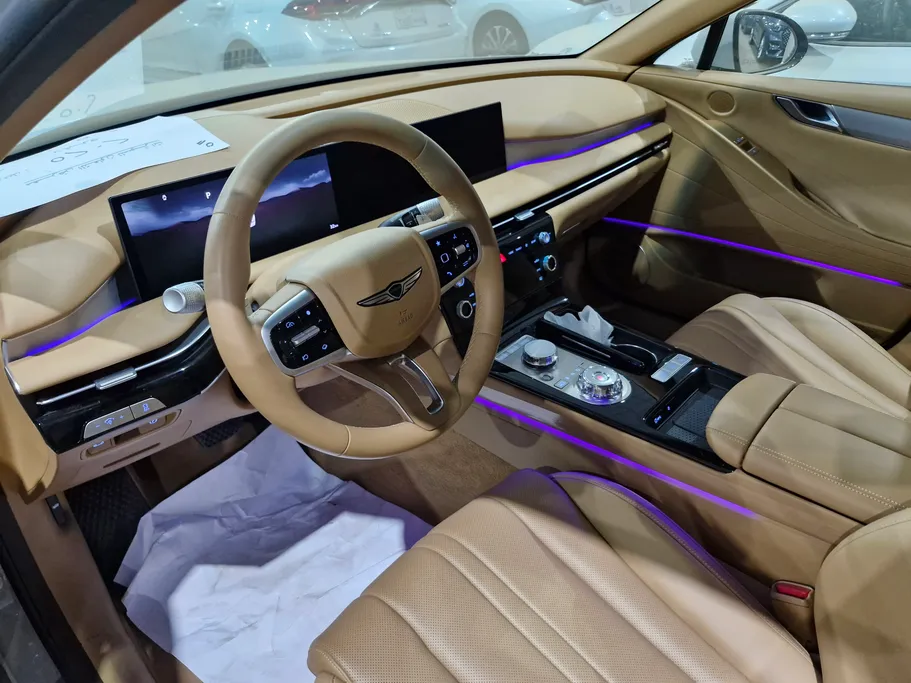2025 Genesis G80 PRESTIGE 