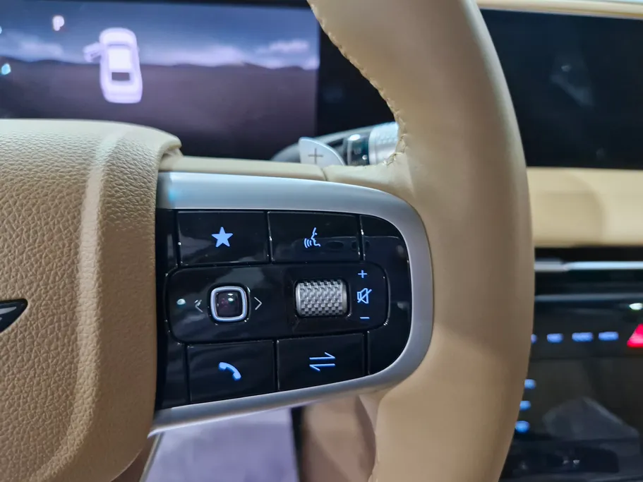 2025 Genesis G80 PRESTIGE 