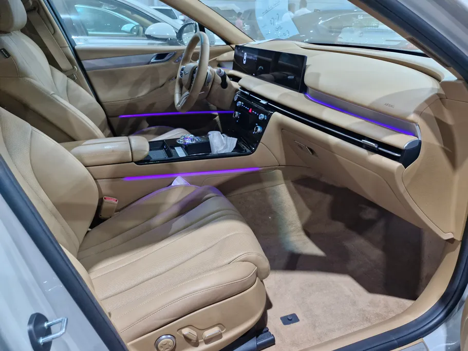 2025 Genesis G80 PRESTIGE 