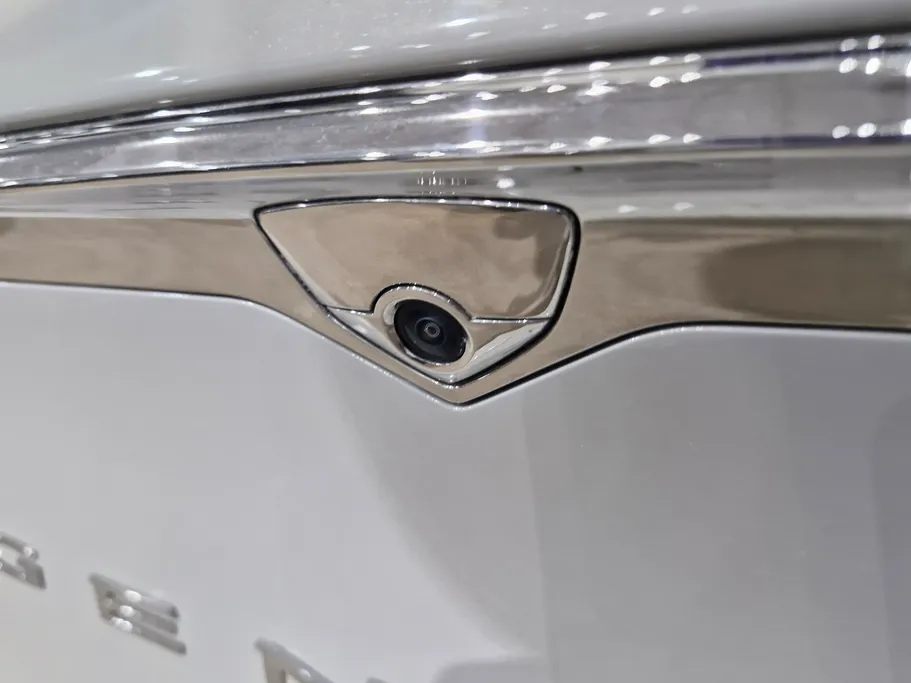 2025 Genesis G80 PRESTIGE 