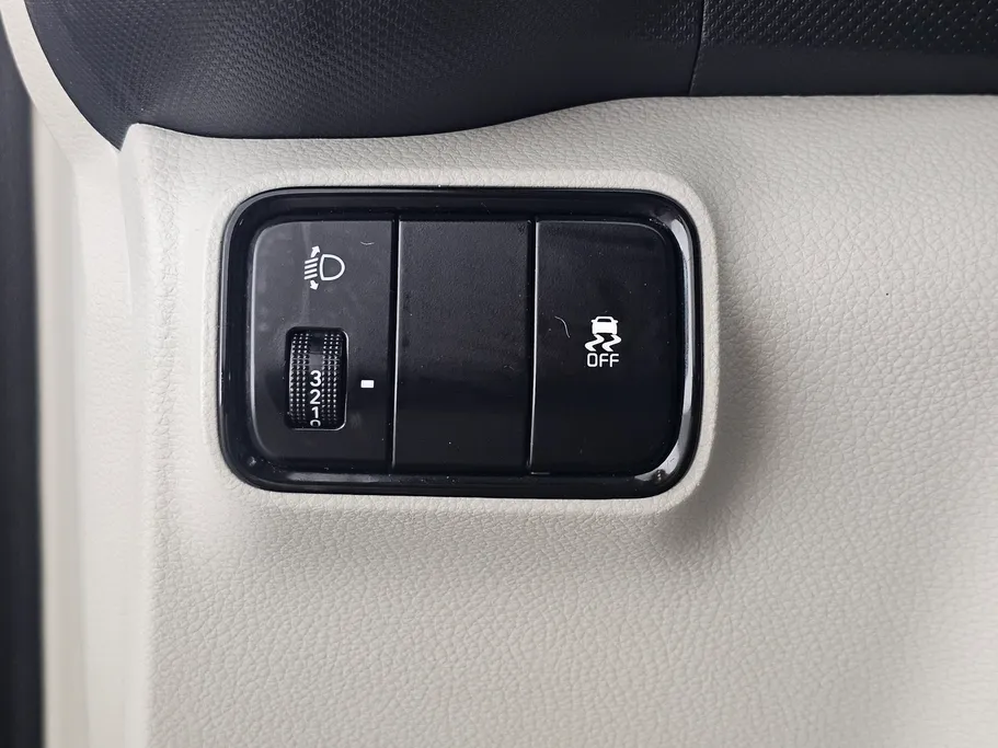 2023 Kia SONET LX 
