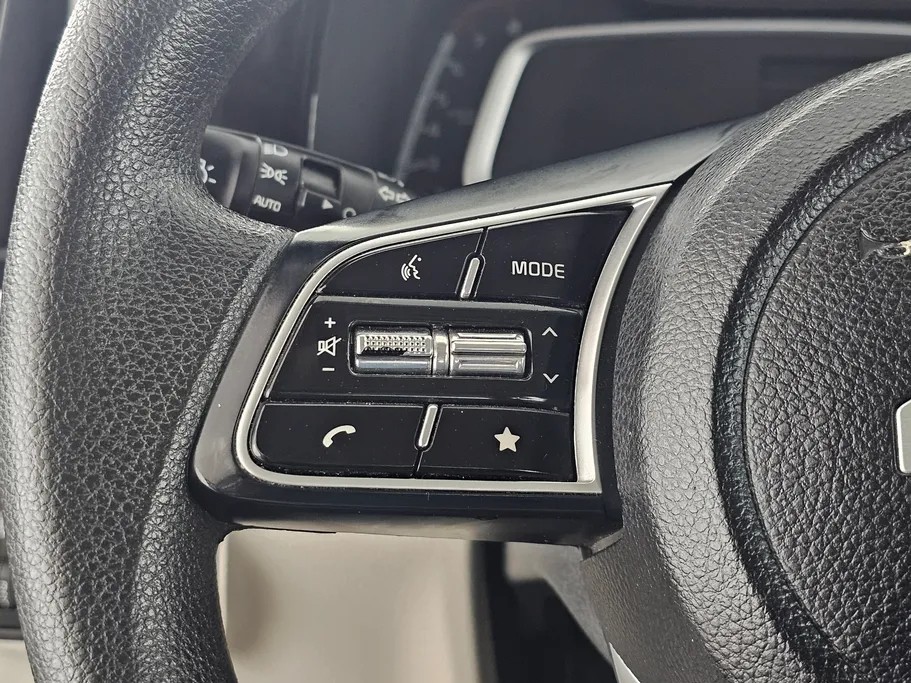 2023 Kia SONET LX 