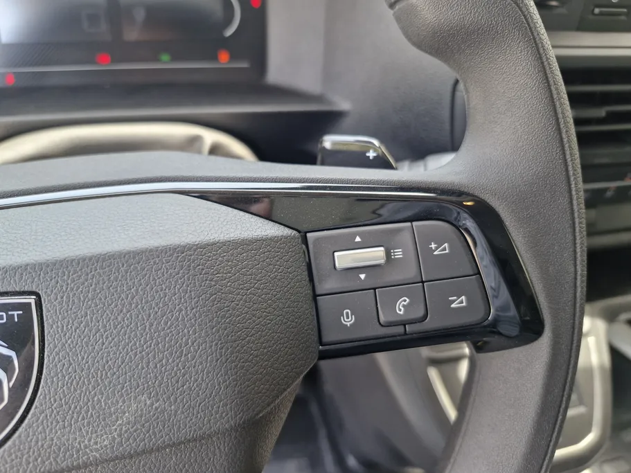 بيجو إكسبرت VAN 2025 