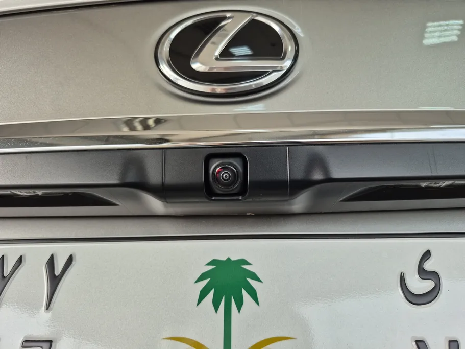 لكزس ES 250 2024 