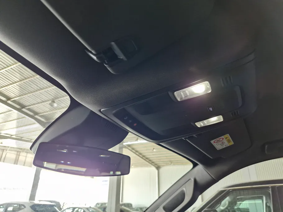 2023 Chevrolet Suburban LS 