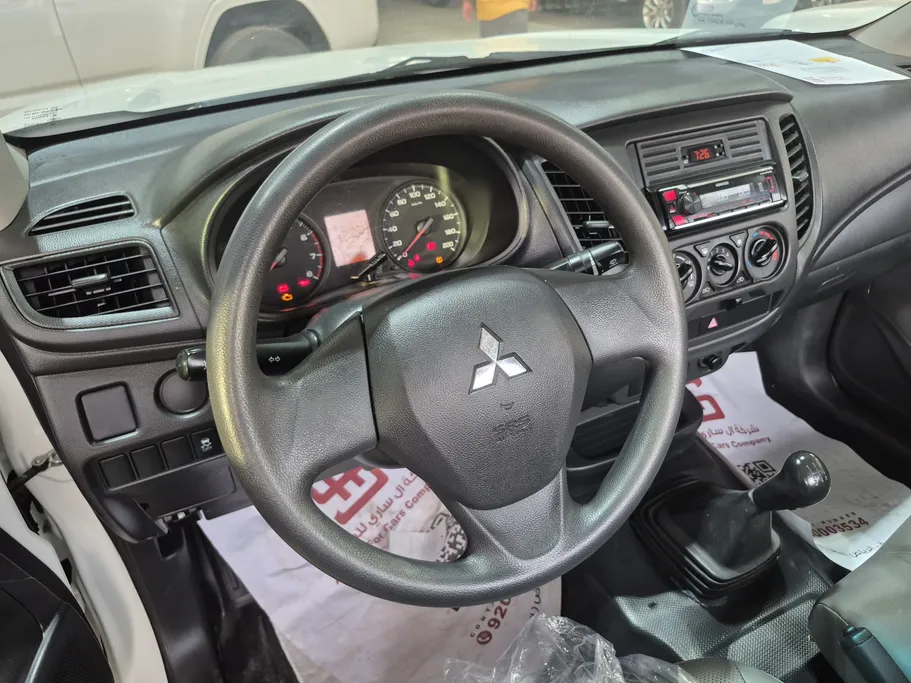 ميتسوبيشي L200 Regular Cap 2022 