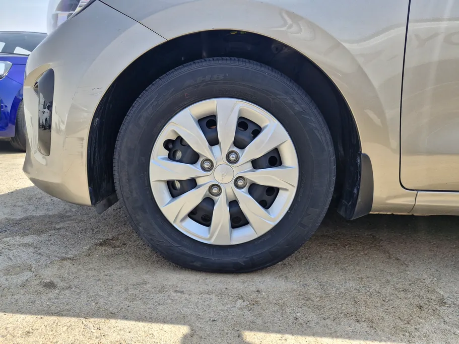 2023 Kia Pegas LX 