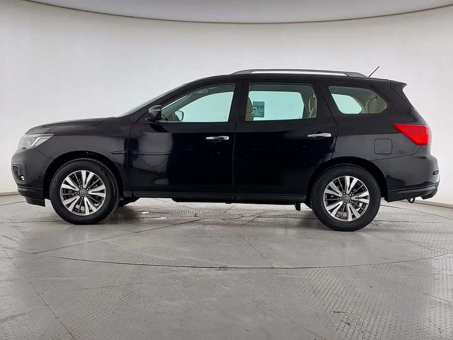 2020 Nissan Pathfinder S 
