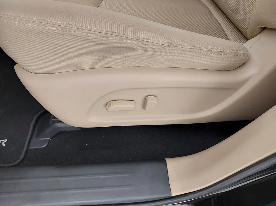 2020 Nissan Pathfinder S 