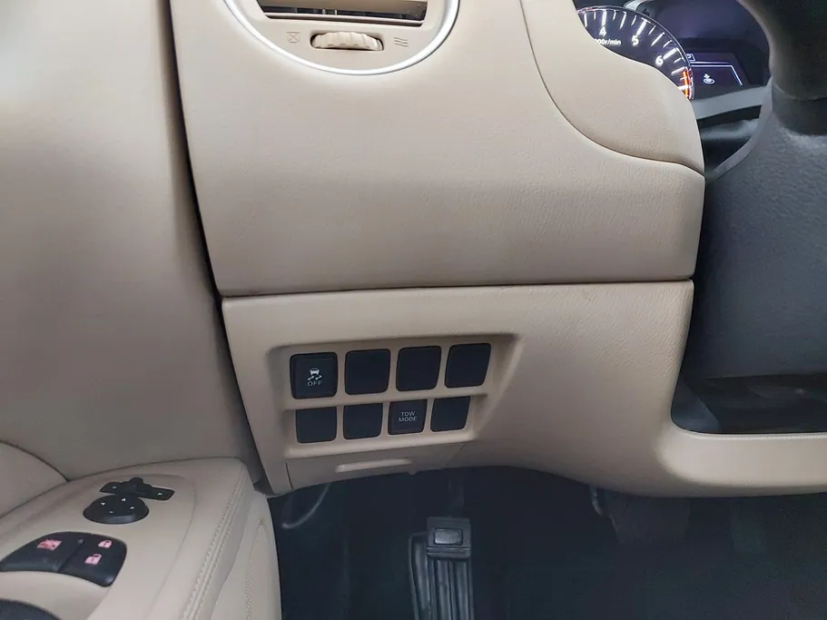 2020 Nissan Pathfinder S 