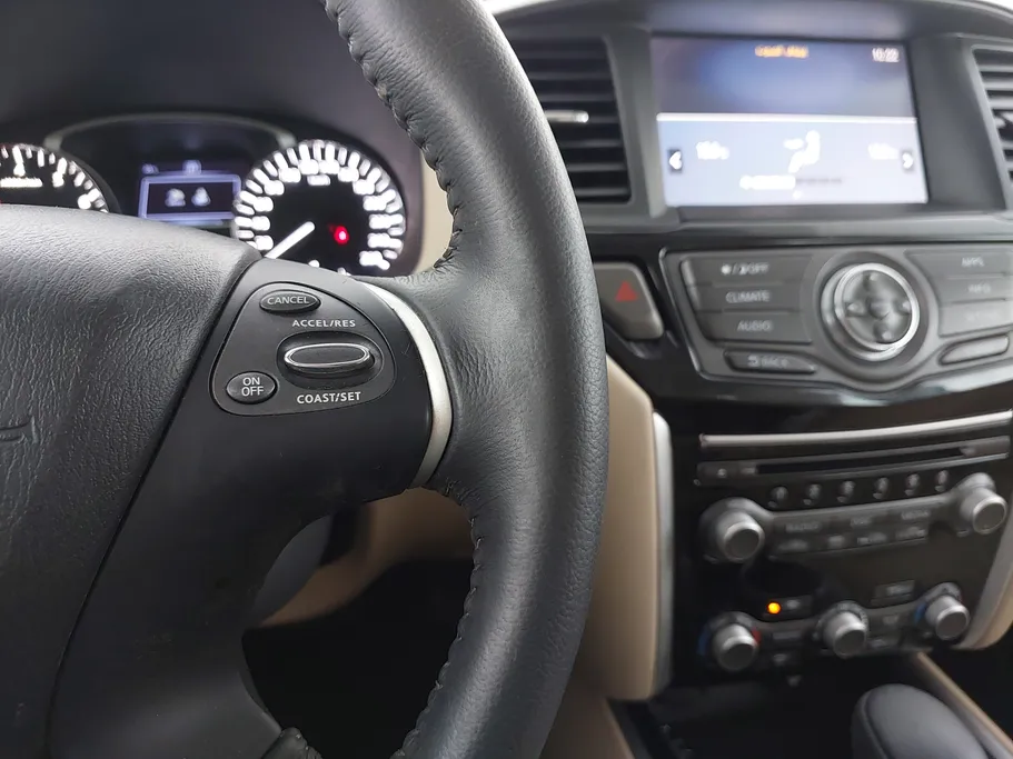 2020 Nissan Pathfinder S 