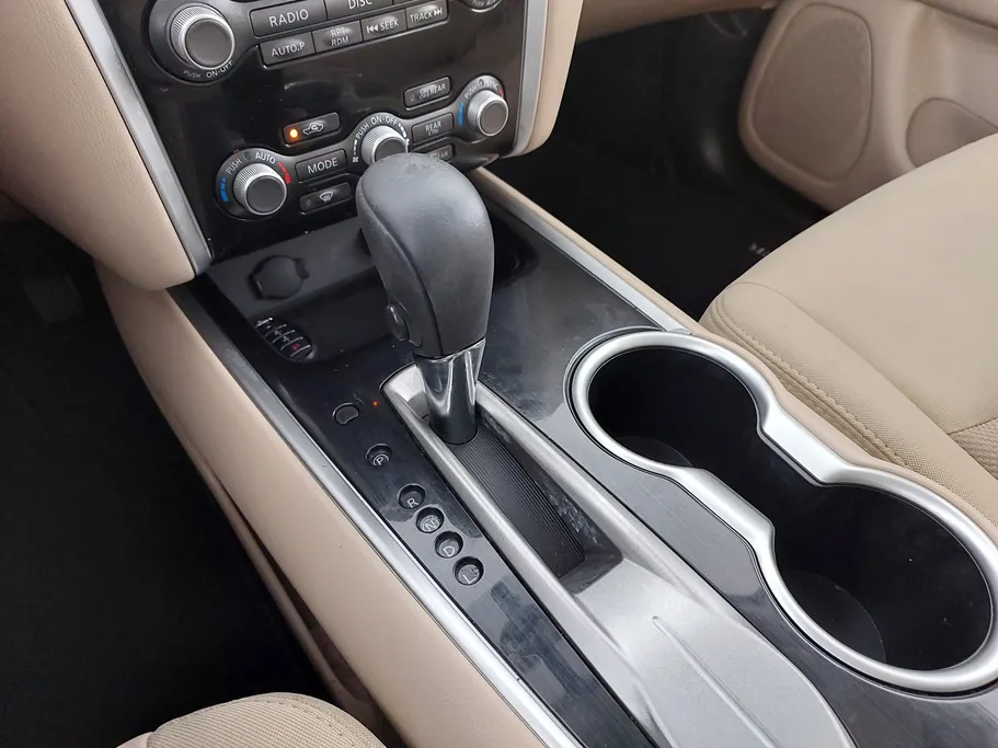 2020 Nissan Pathfinder S 