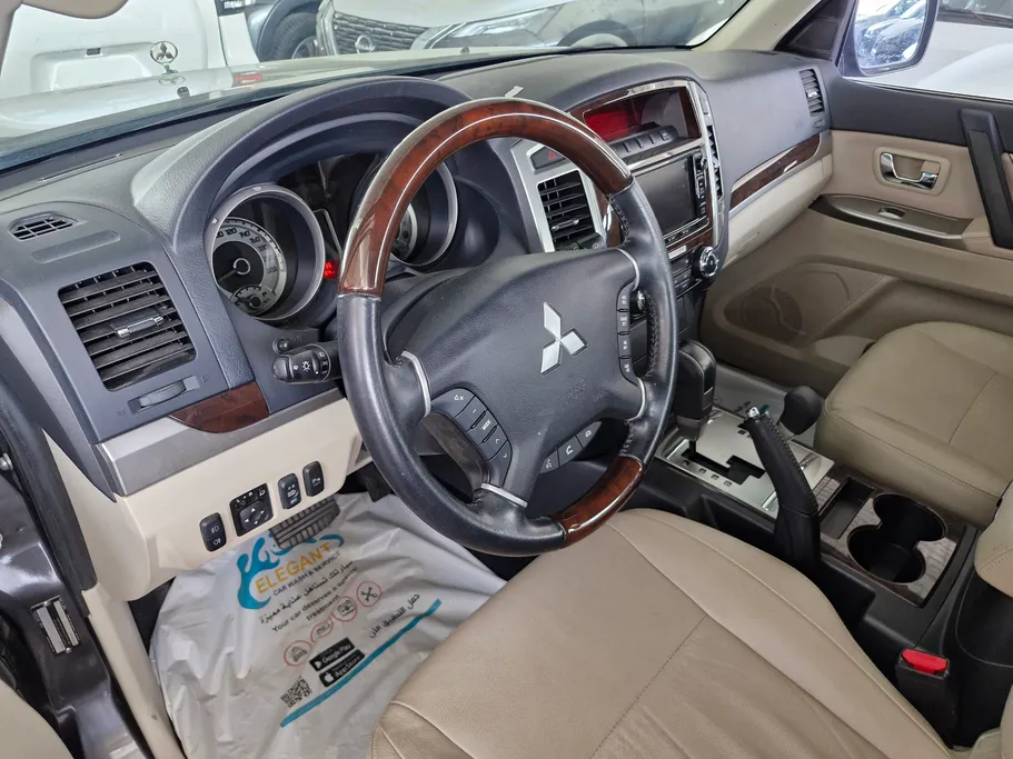 ميتسوبيشي باجيرو GLS 5Doors 2022 