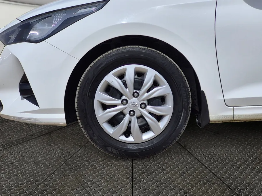 2023 Hyundai Accent Smart 