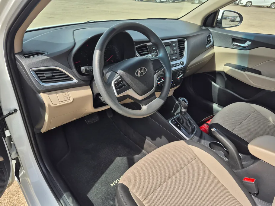 2023 Hyundai Accent Smart 