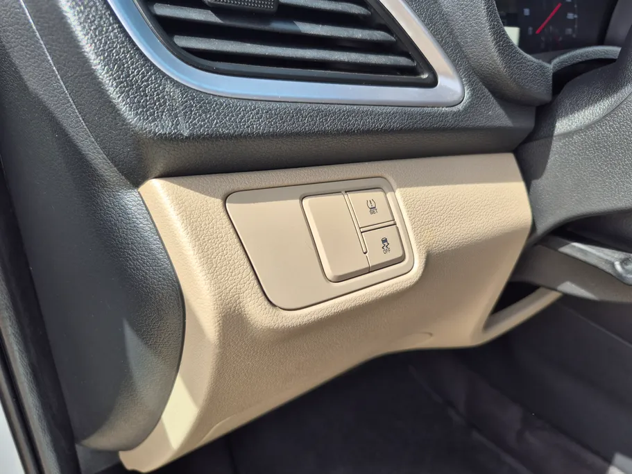 2023 Hyundai Accent Smart 