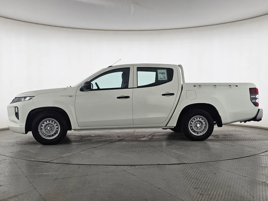 ميتسوبيشي L200 DC 4x2 Diesel 2022 