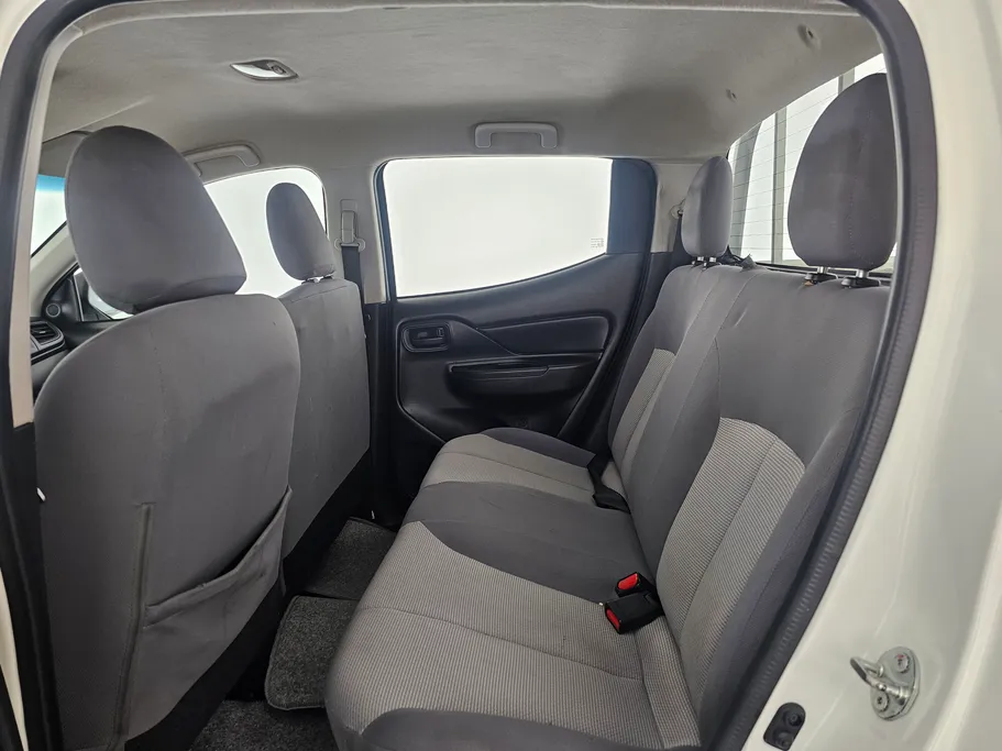 ميتسوبيشي L200 DC 4x2 Diesel 2022 