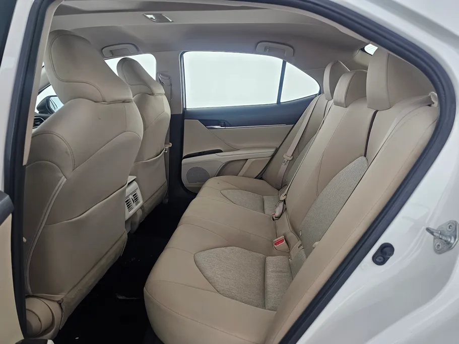 2020 Toyota Camry  LE 