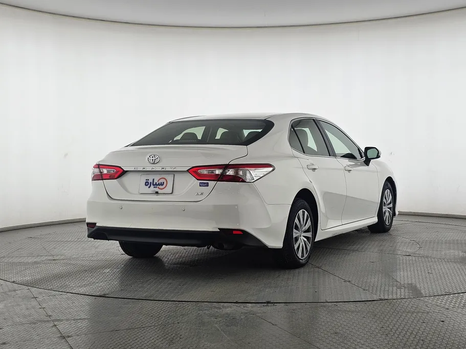 2020 Toyota Camry  LE 