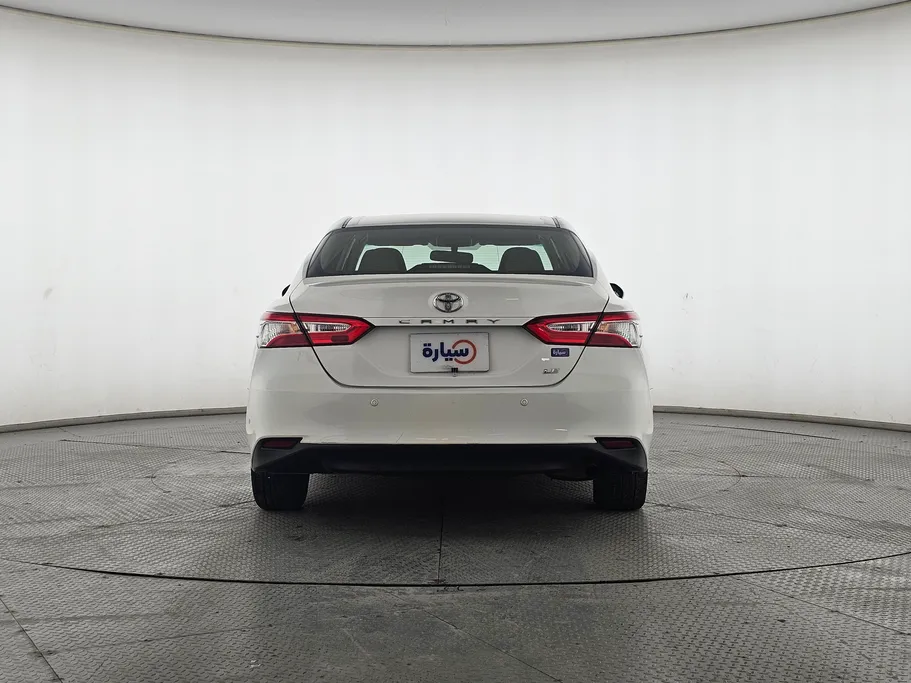 2020 Toyota Camry  LE 