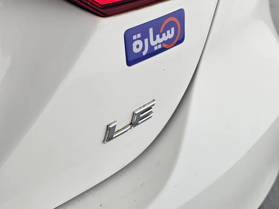 2020 Toyota Camry  LE 