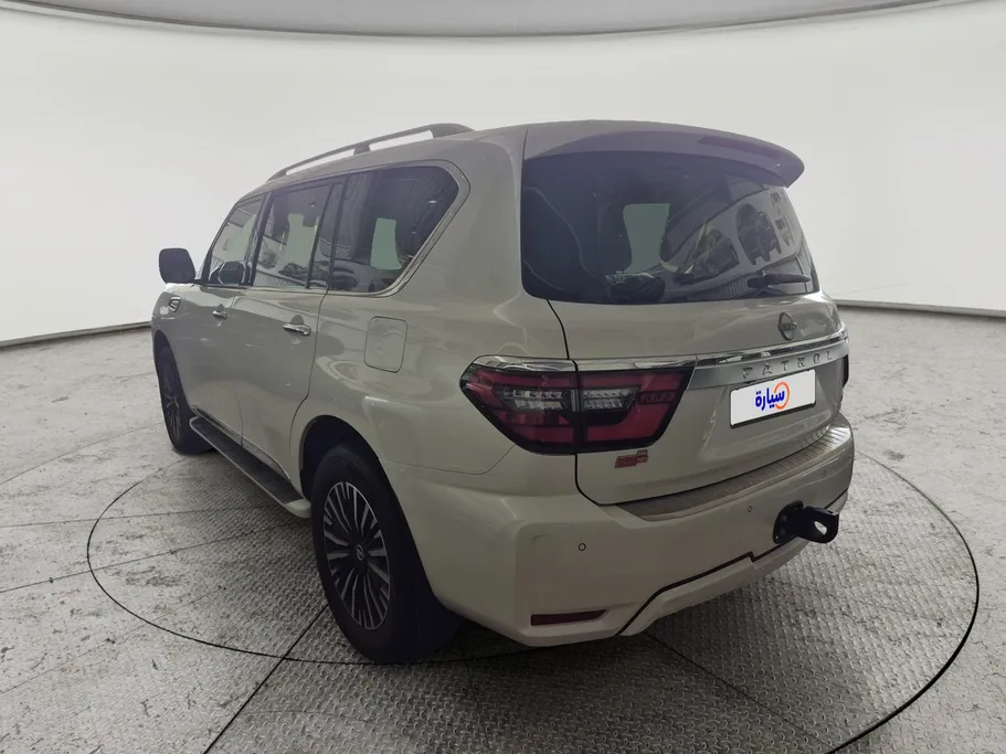 2022 Nissan Patrol Platinum 