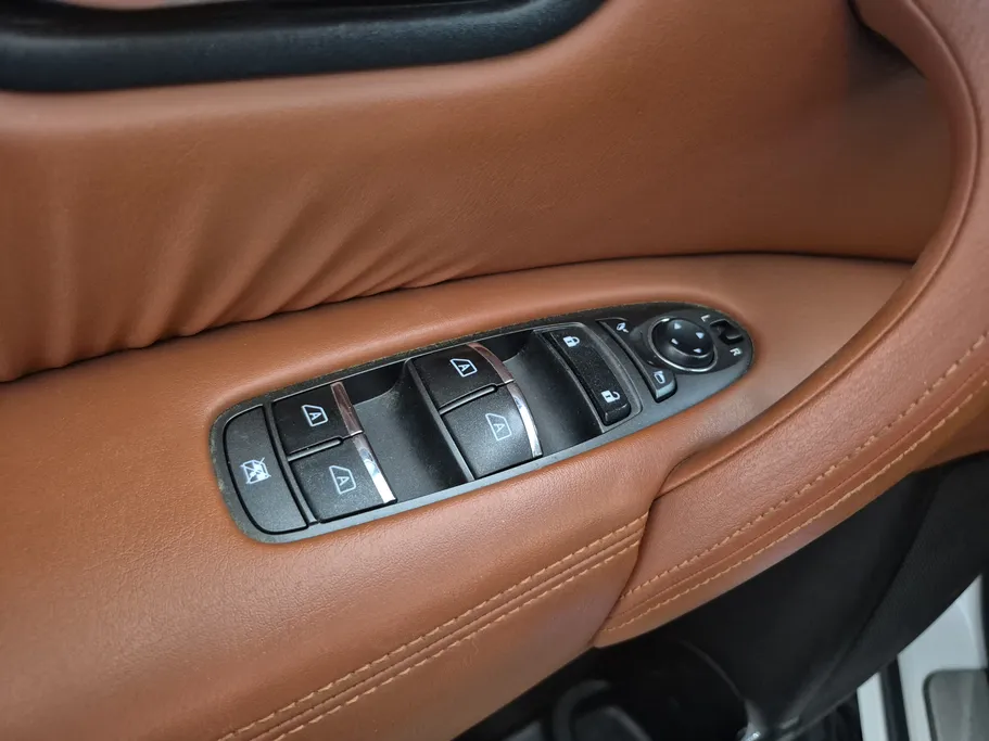 2022 Nissan Patrol Platinum 