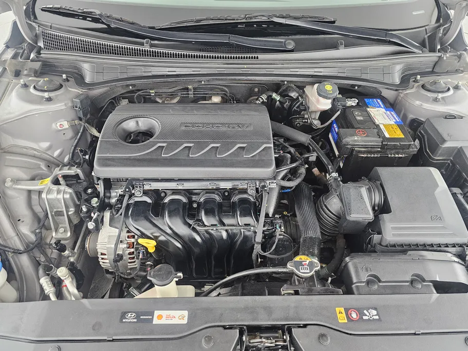 2021 Hyundai Elantra Smart 