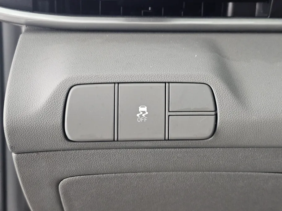 2021 Hyundai Elantra Smart 