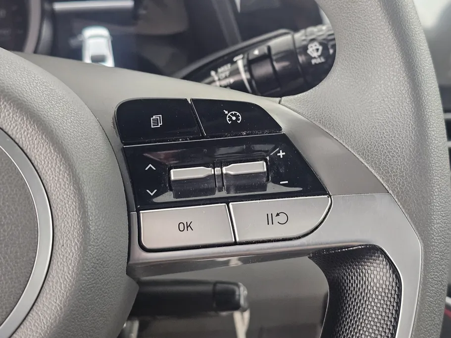 2021 Hyundai Elantra Smart 