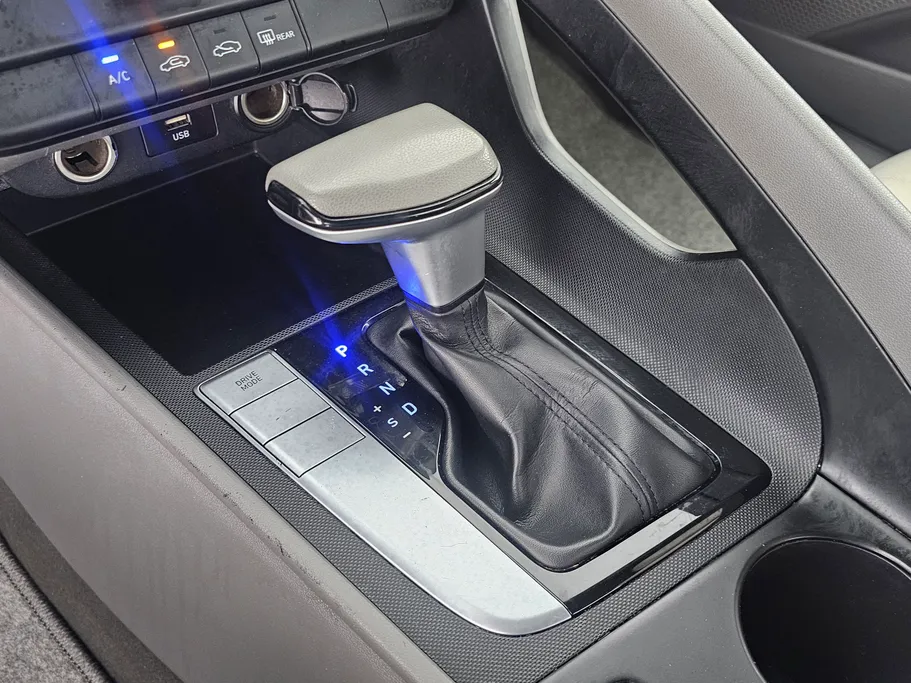 2021 Hyundai Elantra Smart 