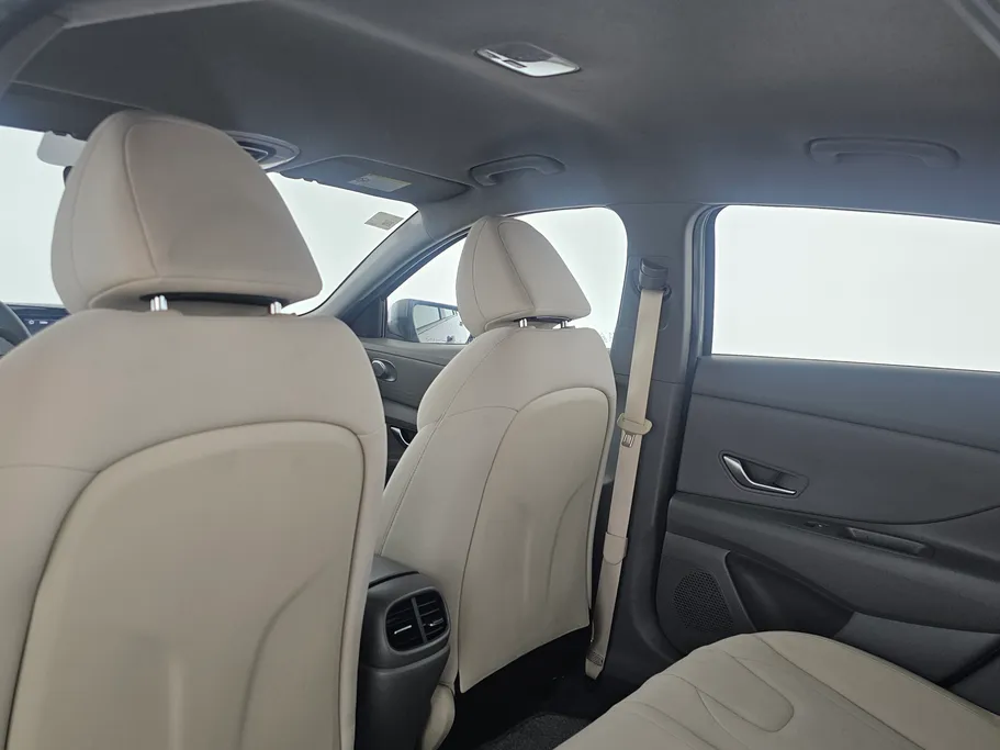 2021 Hyundai Elantra Smart 