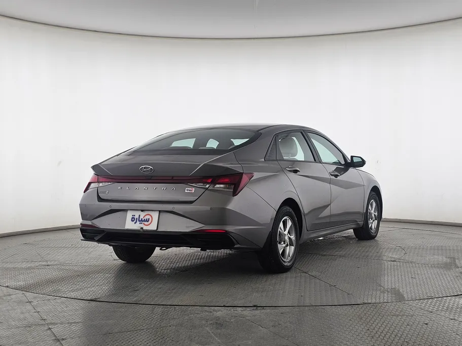 2021 Hyundai Elantra Smart 