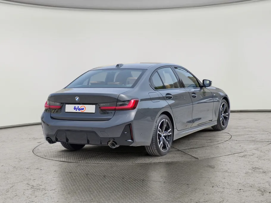 2025 BMW 3 Series 320i  