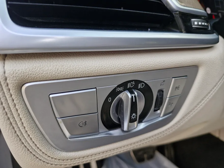 بي ام دبليو الفئة السابعة 730Li 2020 