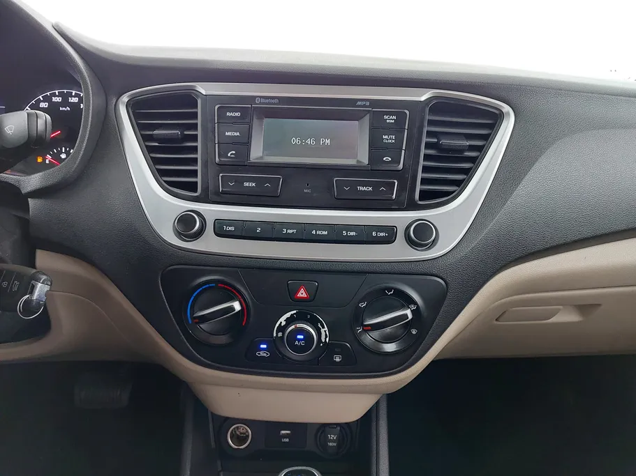 2022 Hyundai Accent Smart 