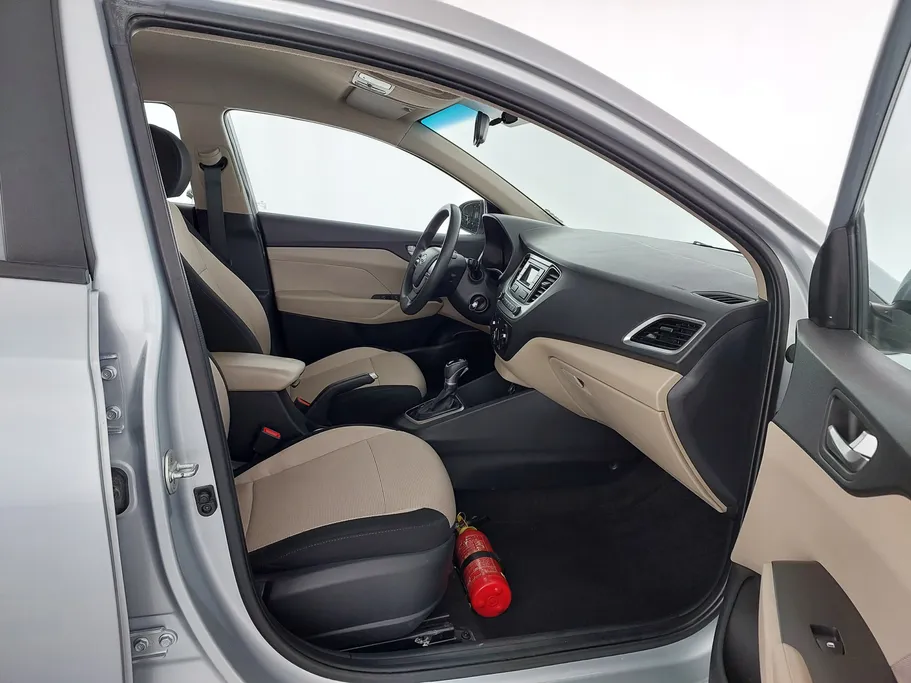 2022 Hyundai Accent Smart 