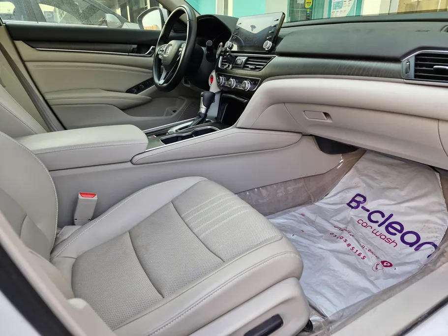 2022 Honda Accord EX L 