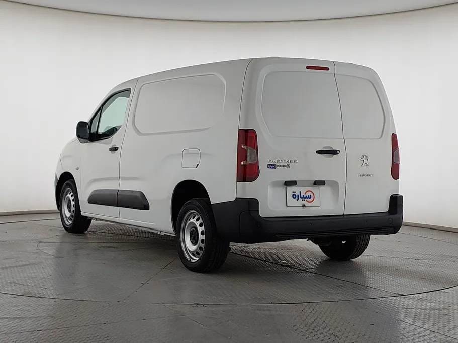 بيجو بارتنر Long van 2022 