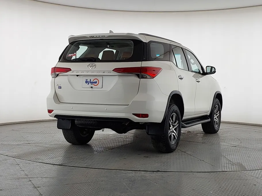 2022 Toyota Fortuner GX2 4x4 