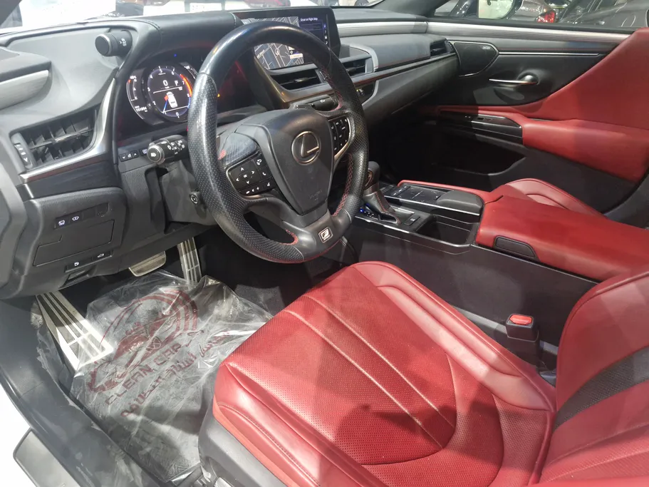 2019 Lexus ES 350 