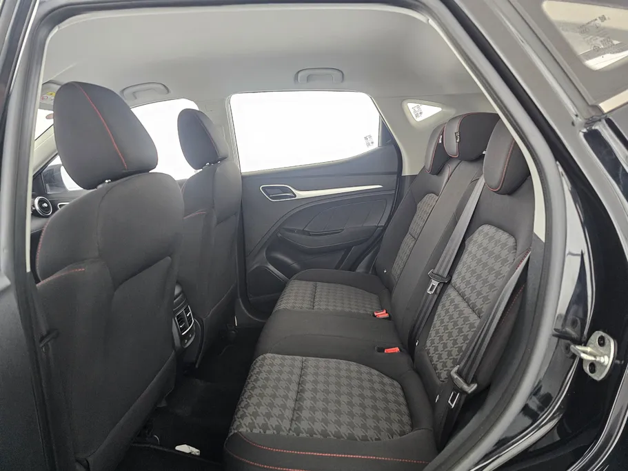 ام جي ZS STD 2023 